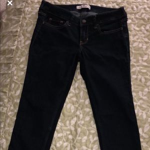 Dark wash Hollister skinny jeans